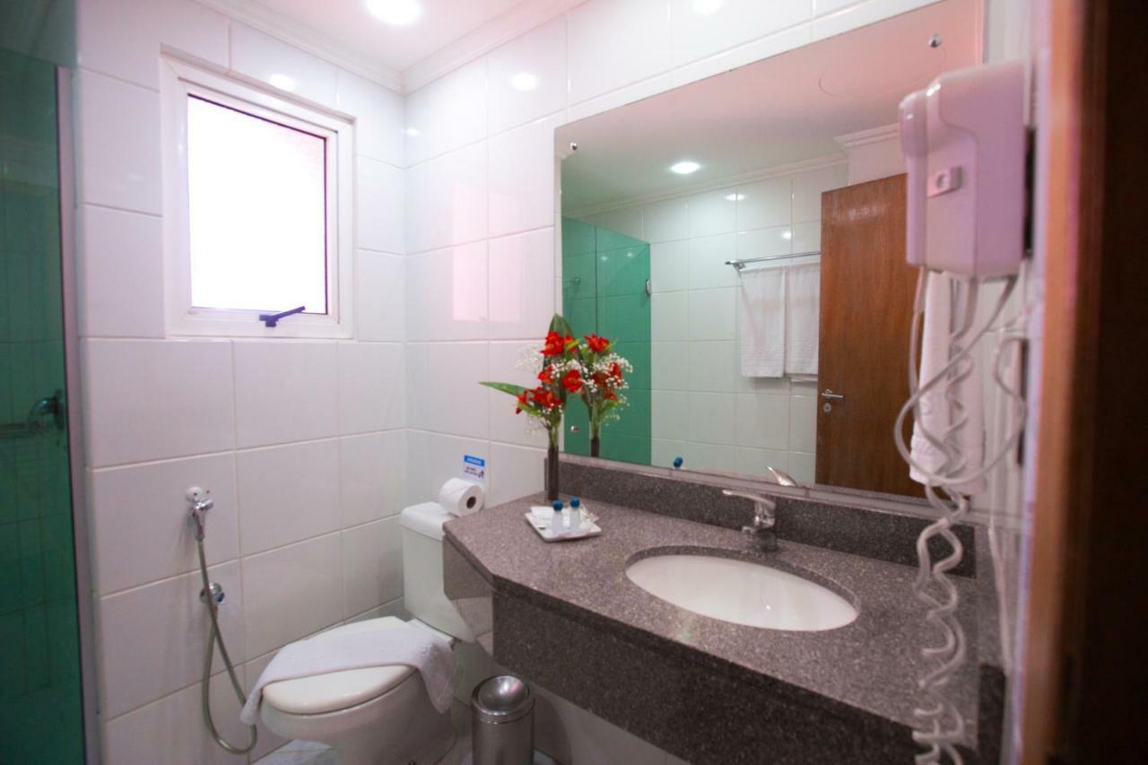 Everest Porto Alegre Hotel Habitación foto